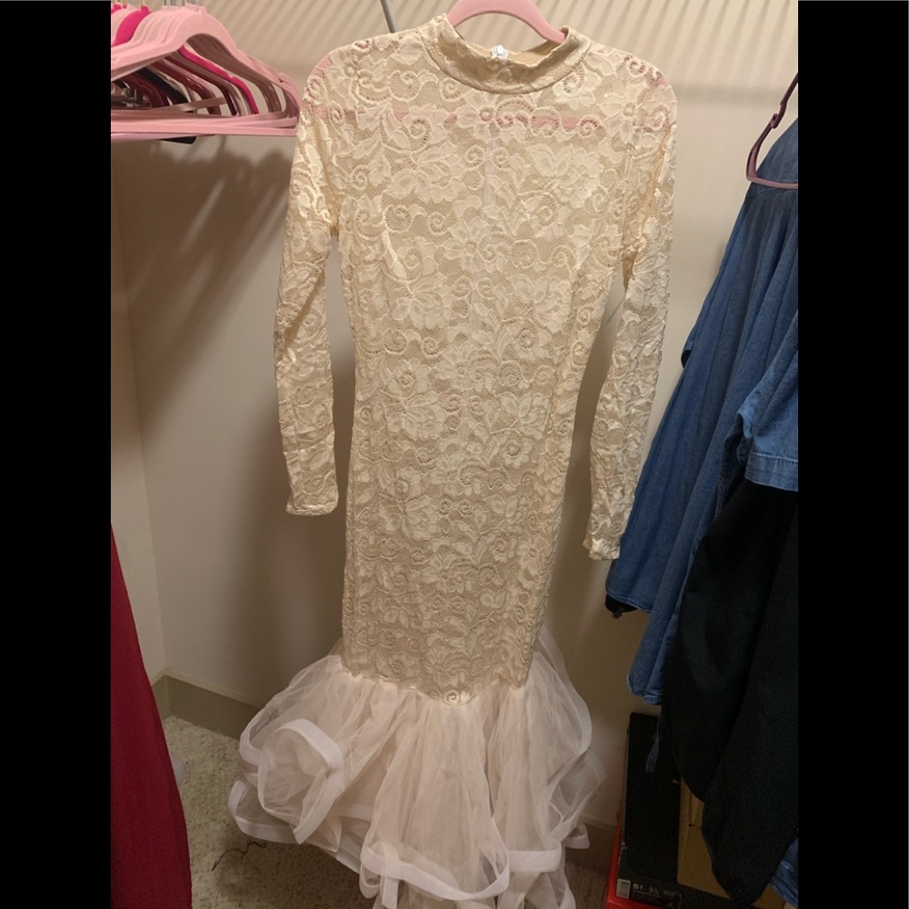 Chic Bump Club Nude dress (see through)